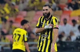 棒球手套的匠人精神探访世界顶尖棒球皮革加工坊