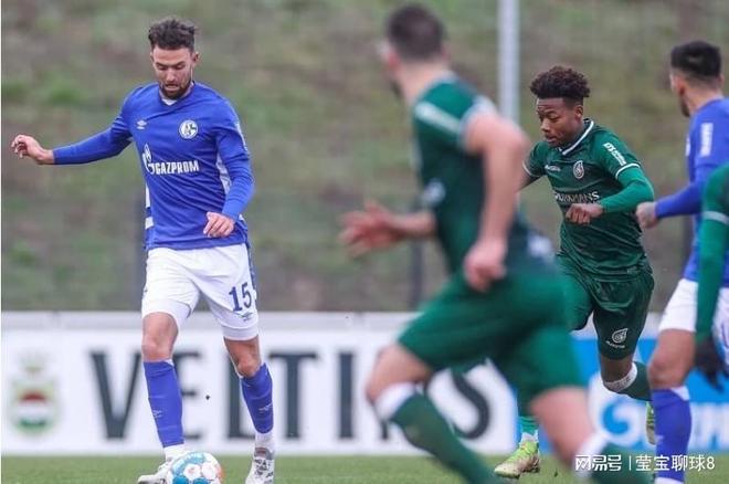 较量做铺垫 较量做铺垫