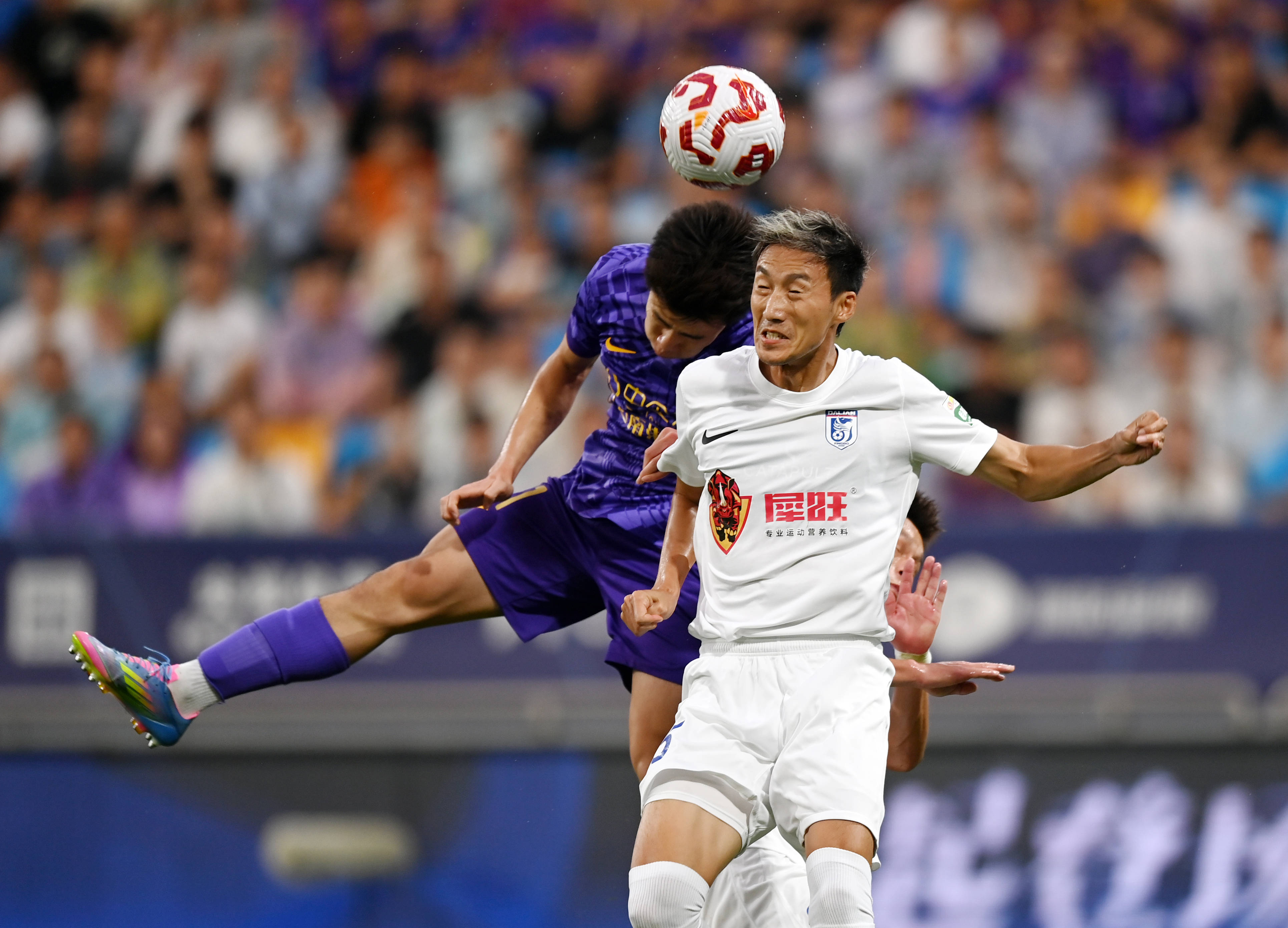 他目前的成 他目前的成